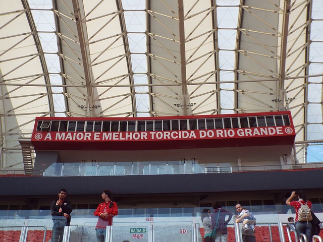 通过举办各 通过举办各